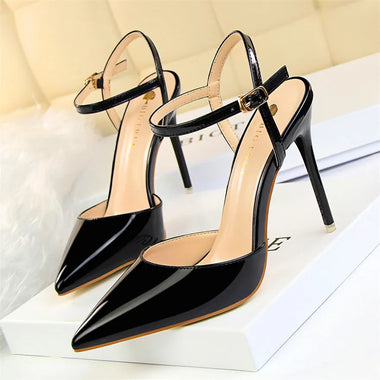 Daisy High Heel Pumps